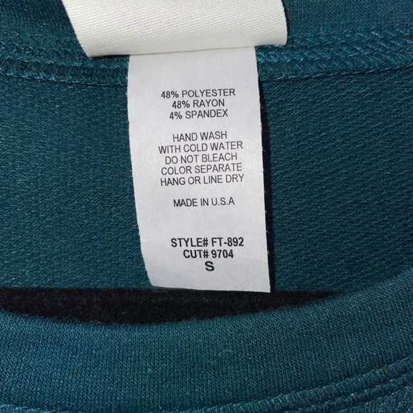 Crush Clothing “The Famous Short Sleeve Sweater” - Picture 5 of 10